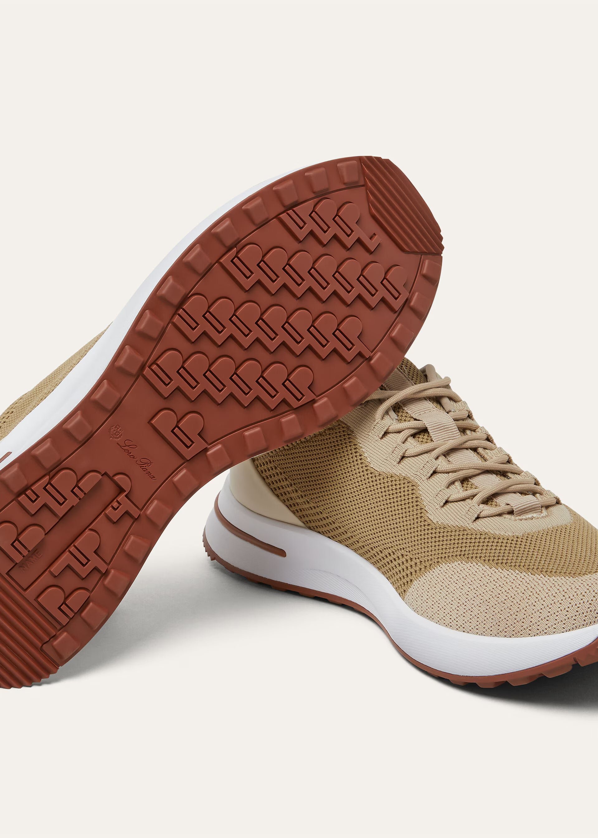 Week End Walk Sneaker