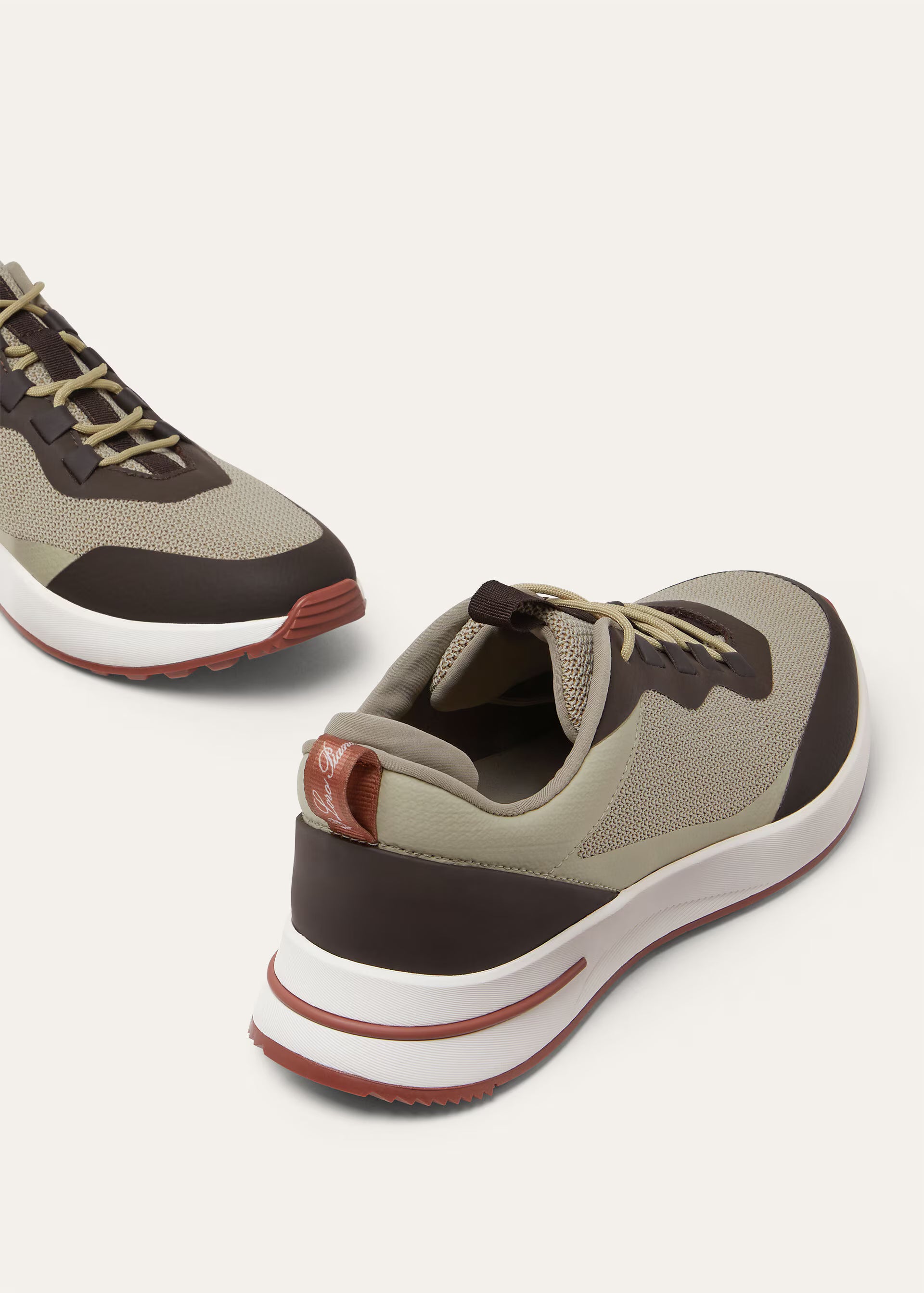 Week End Walk Sneaker