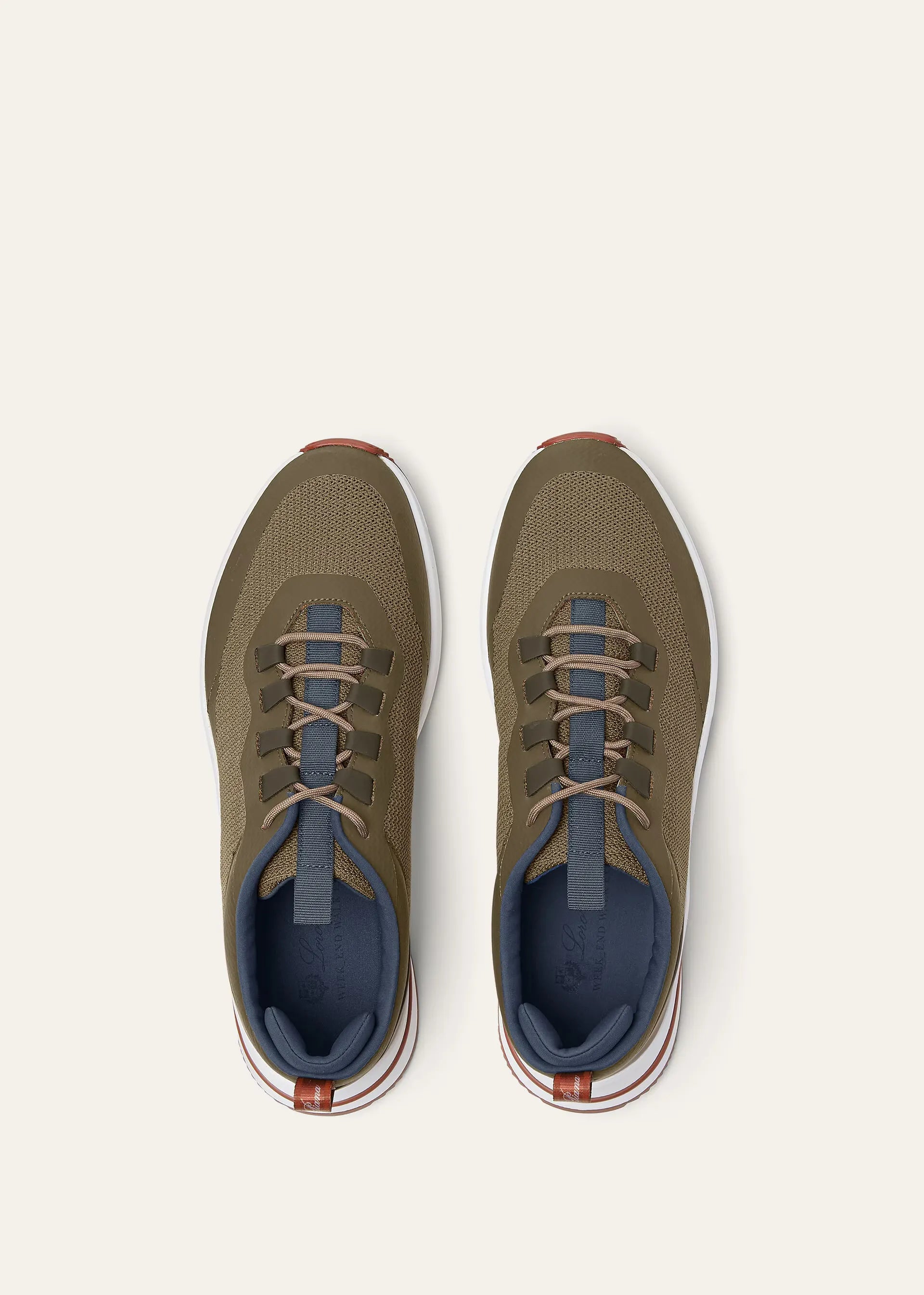 Week End Walk Sneaker