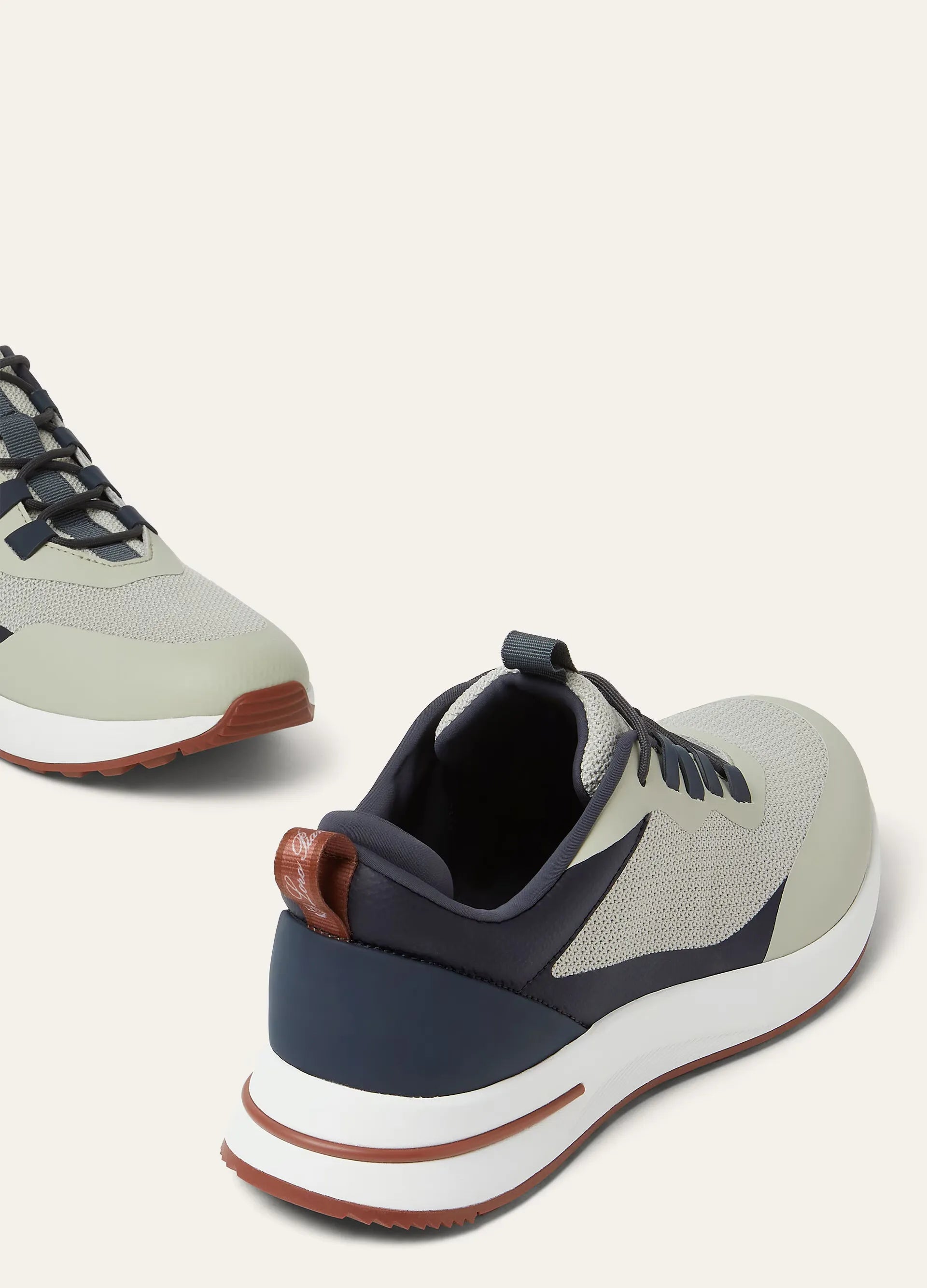 Week End Walk Sneaker