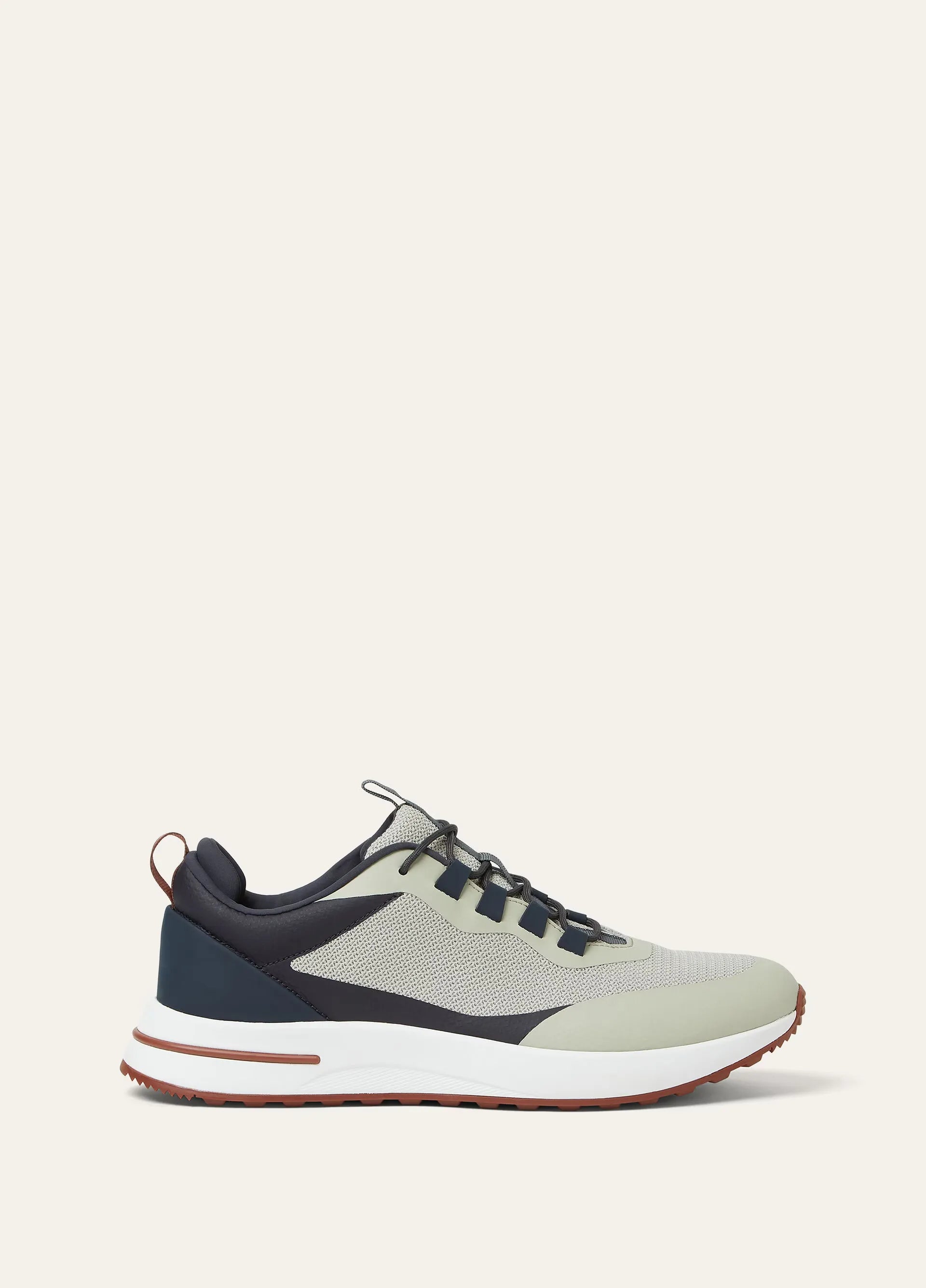 Week End Walk Sneaker