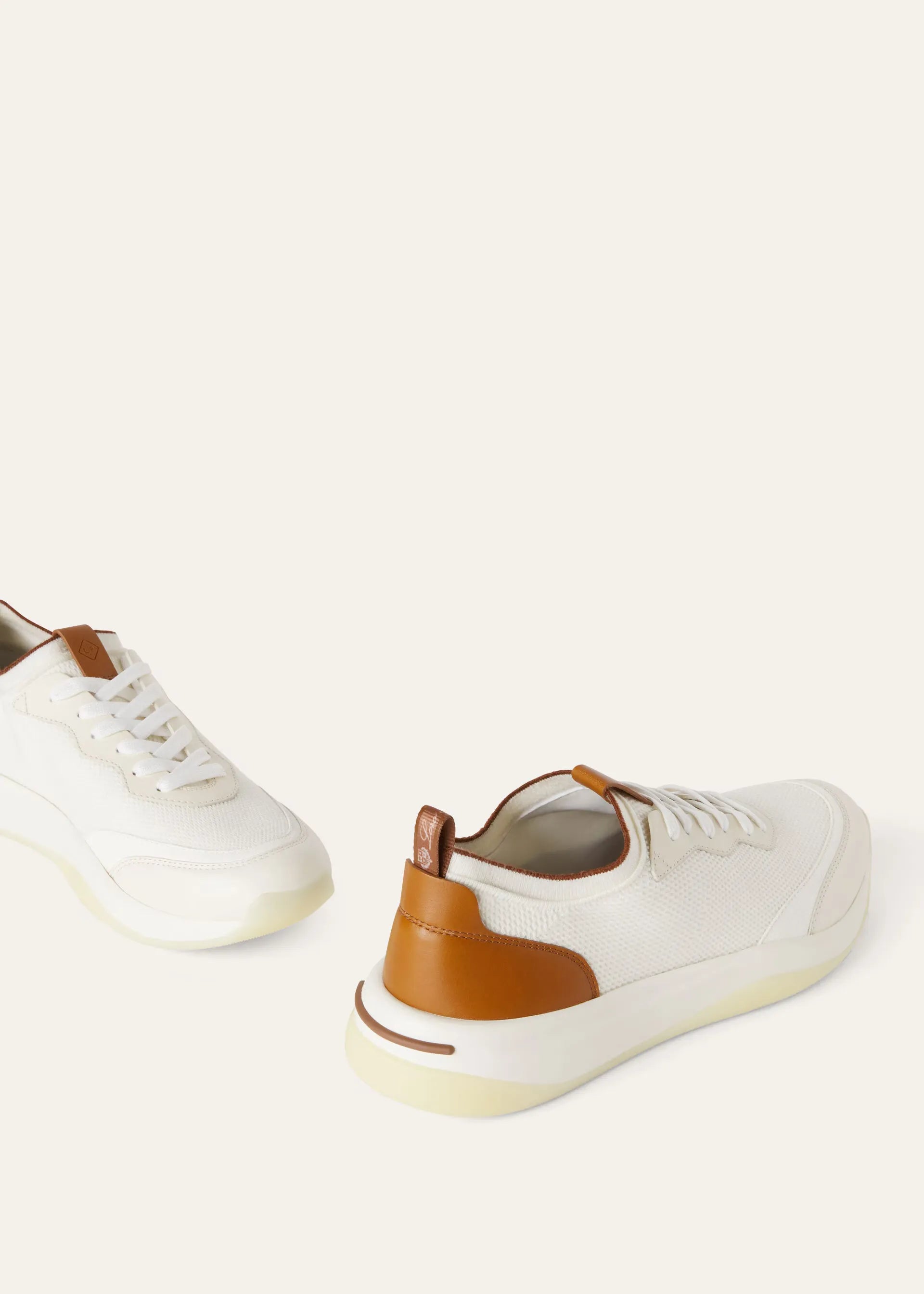 410 LP Walk Wish Sneaker