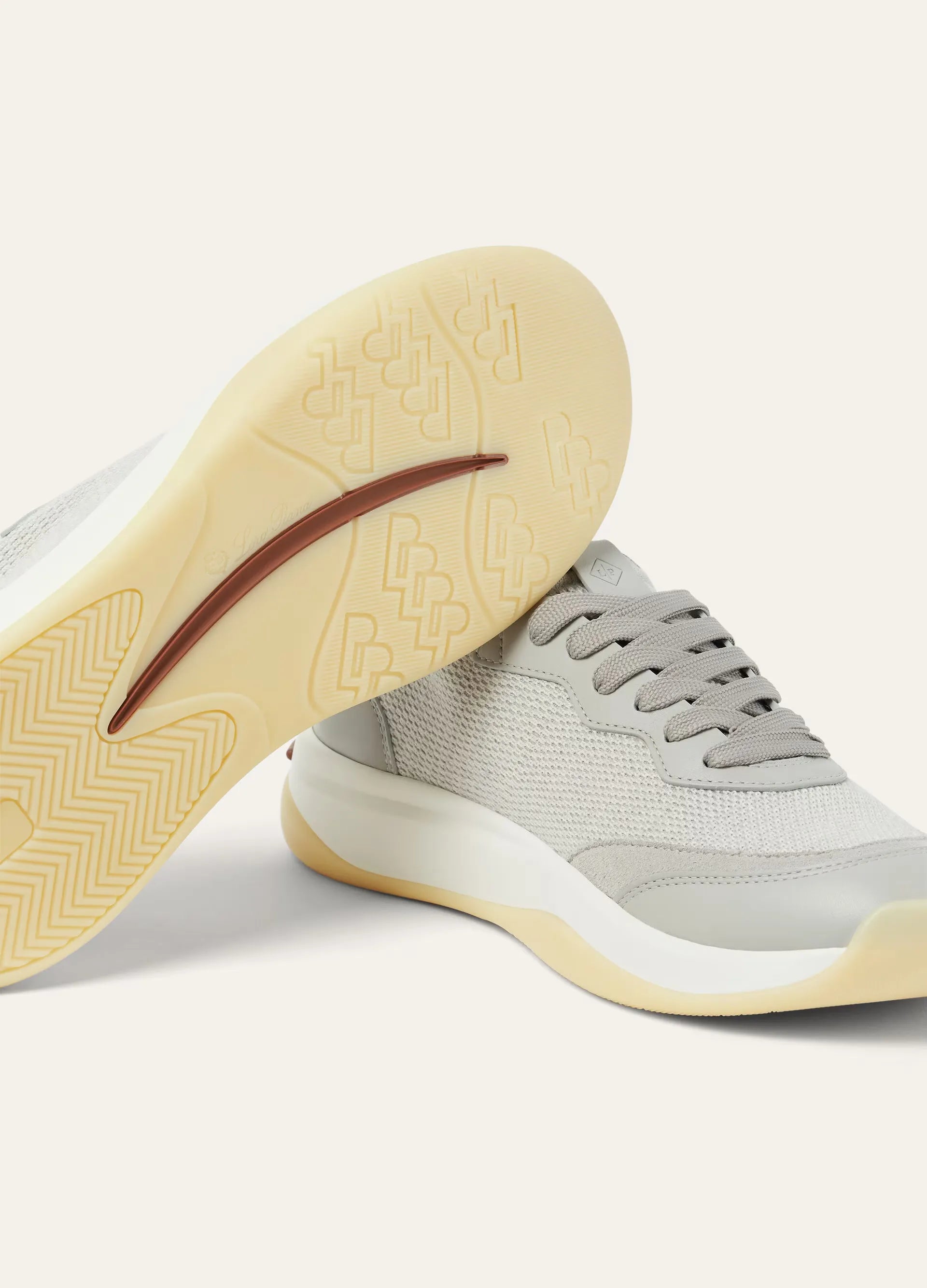 410 LP Walk Wish Sneaker