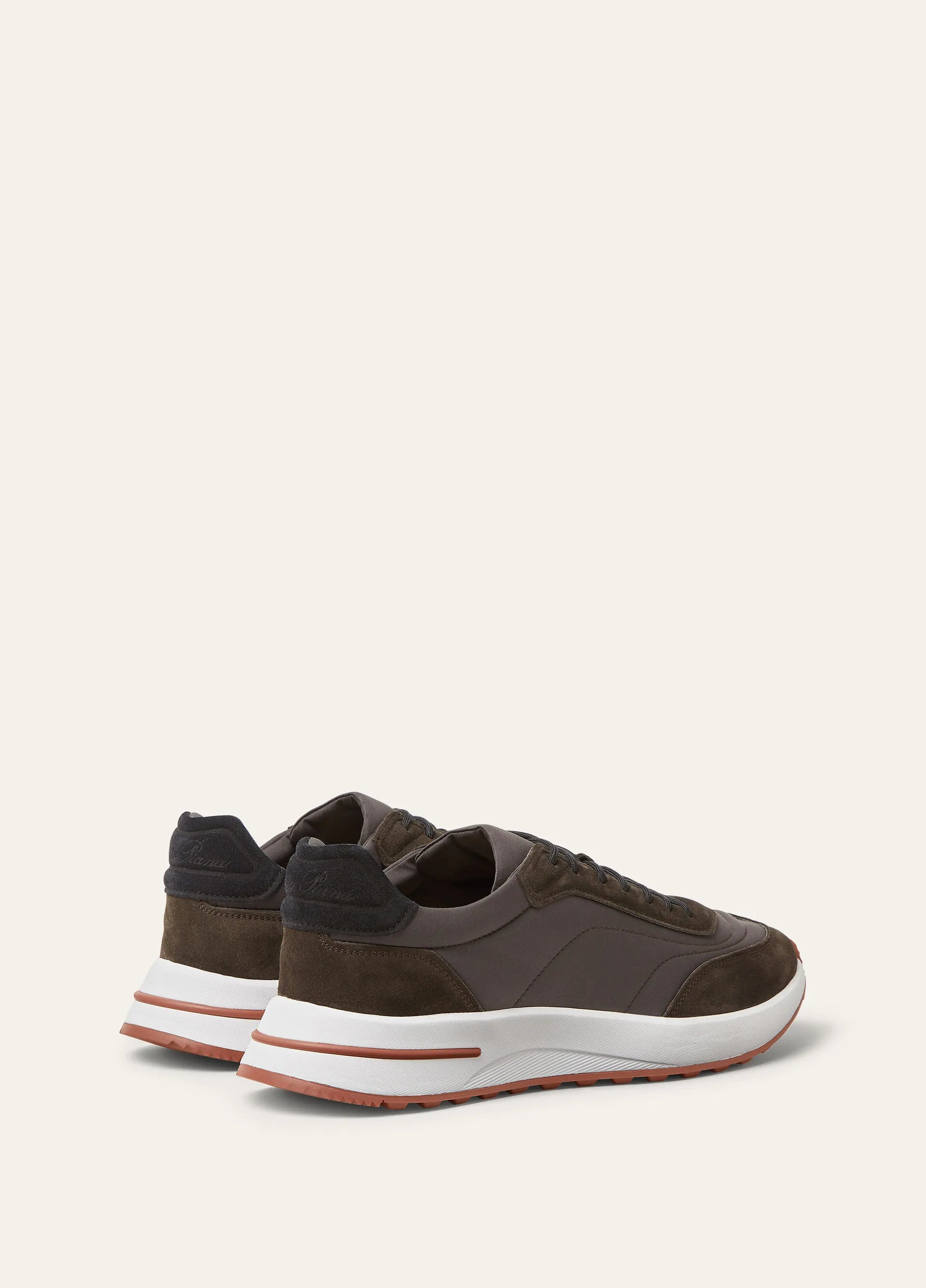 Week End Walk Sneaker