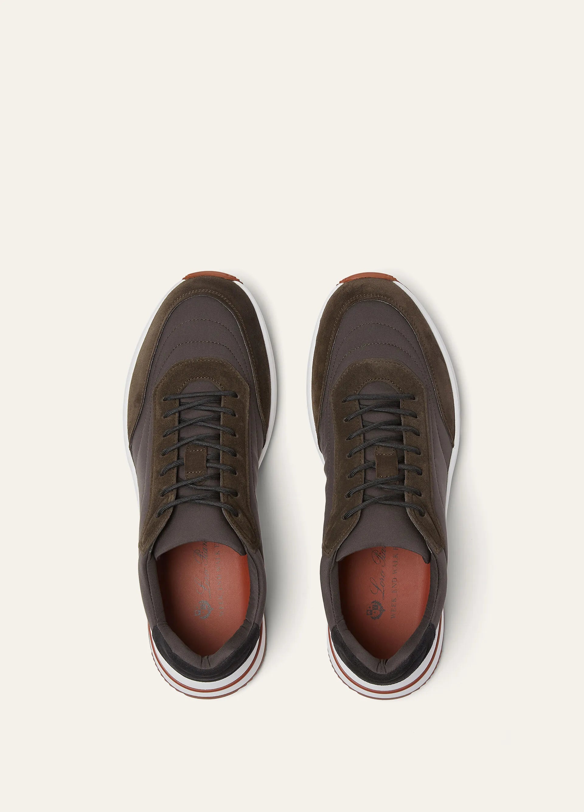 Week End Walk Sneaker