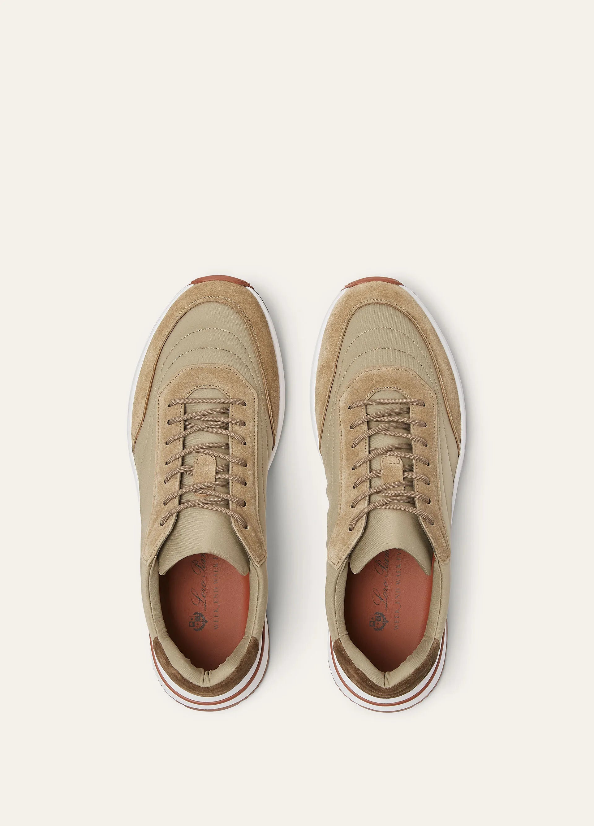 Week End Walk Sneaker