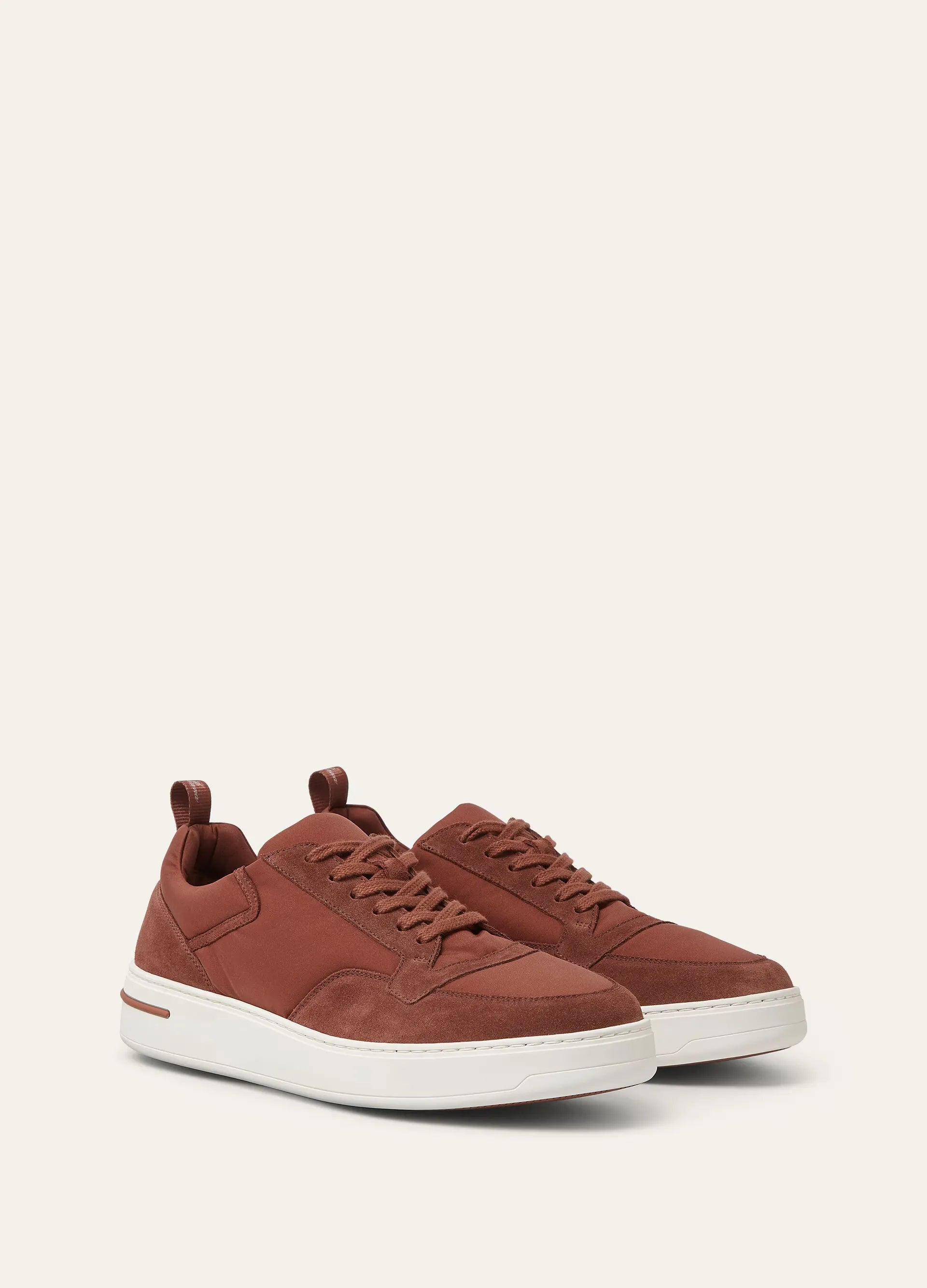 Newport Walk Sneaker