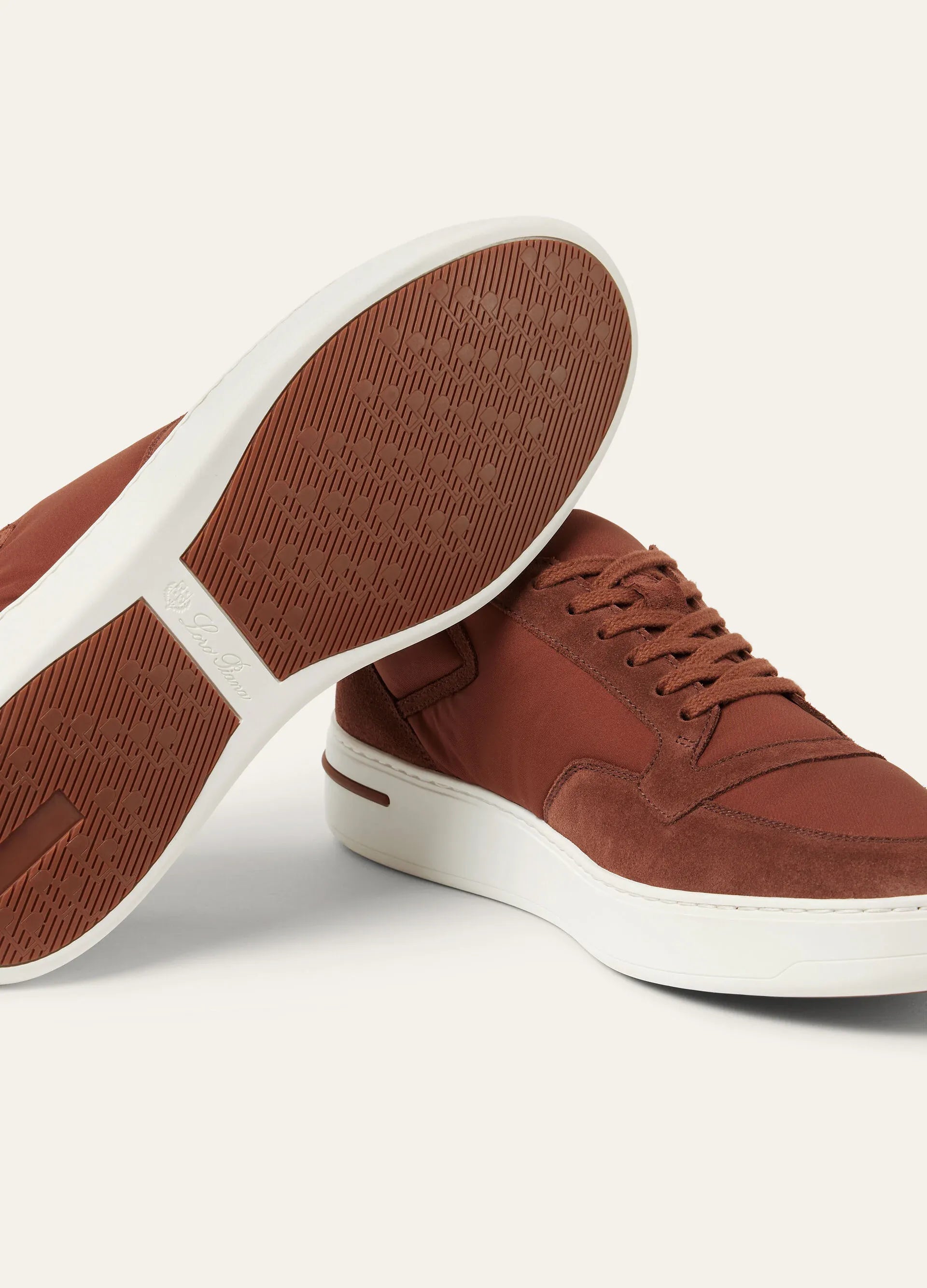 Newport Walk Sneaker