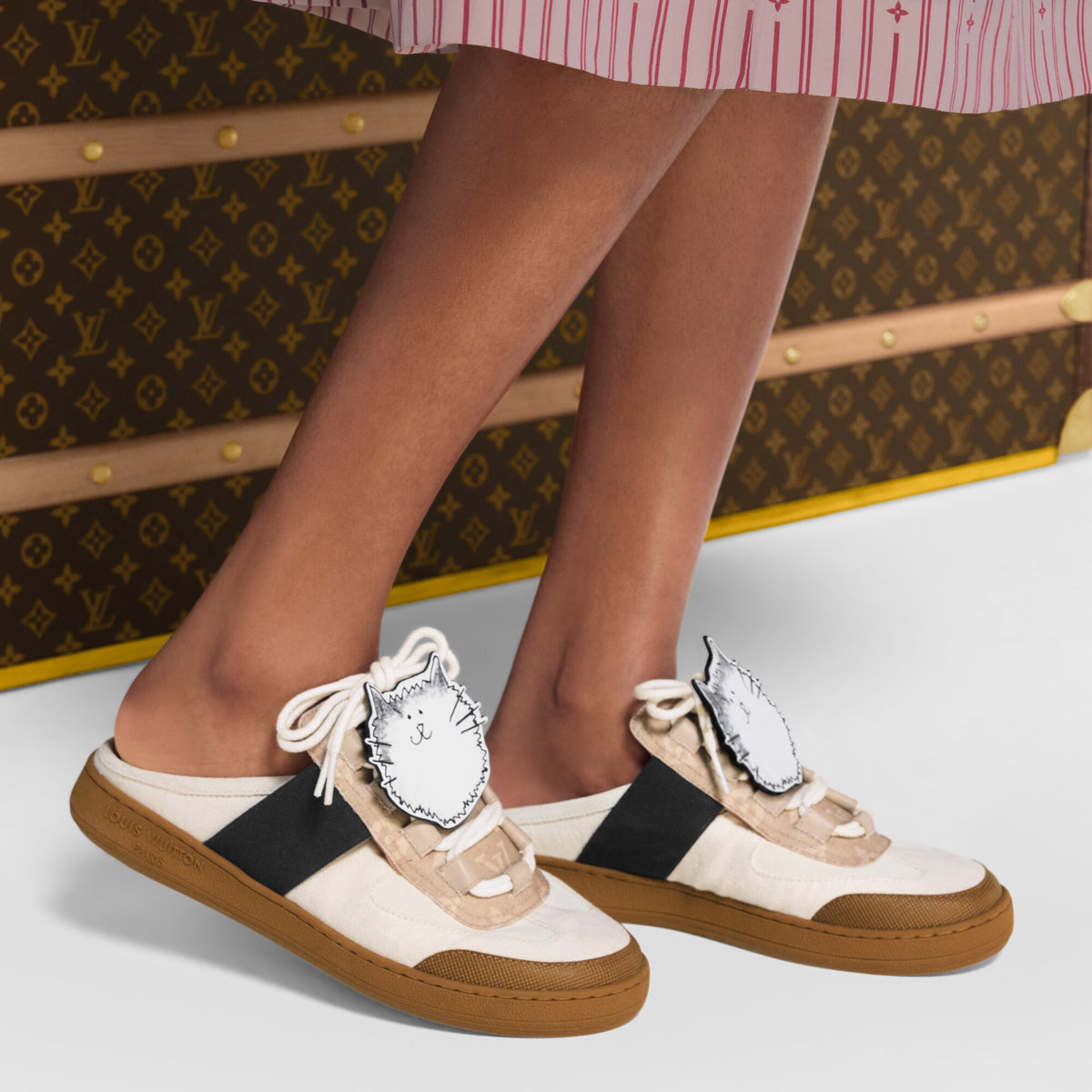 Lous Open Back Sneaker White Cropped worn view