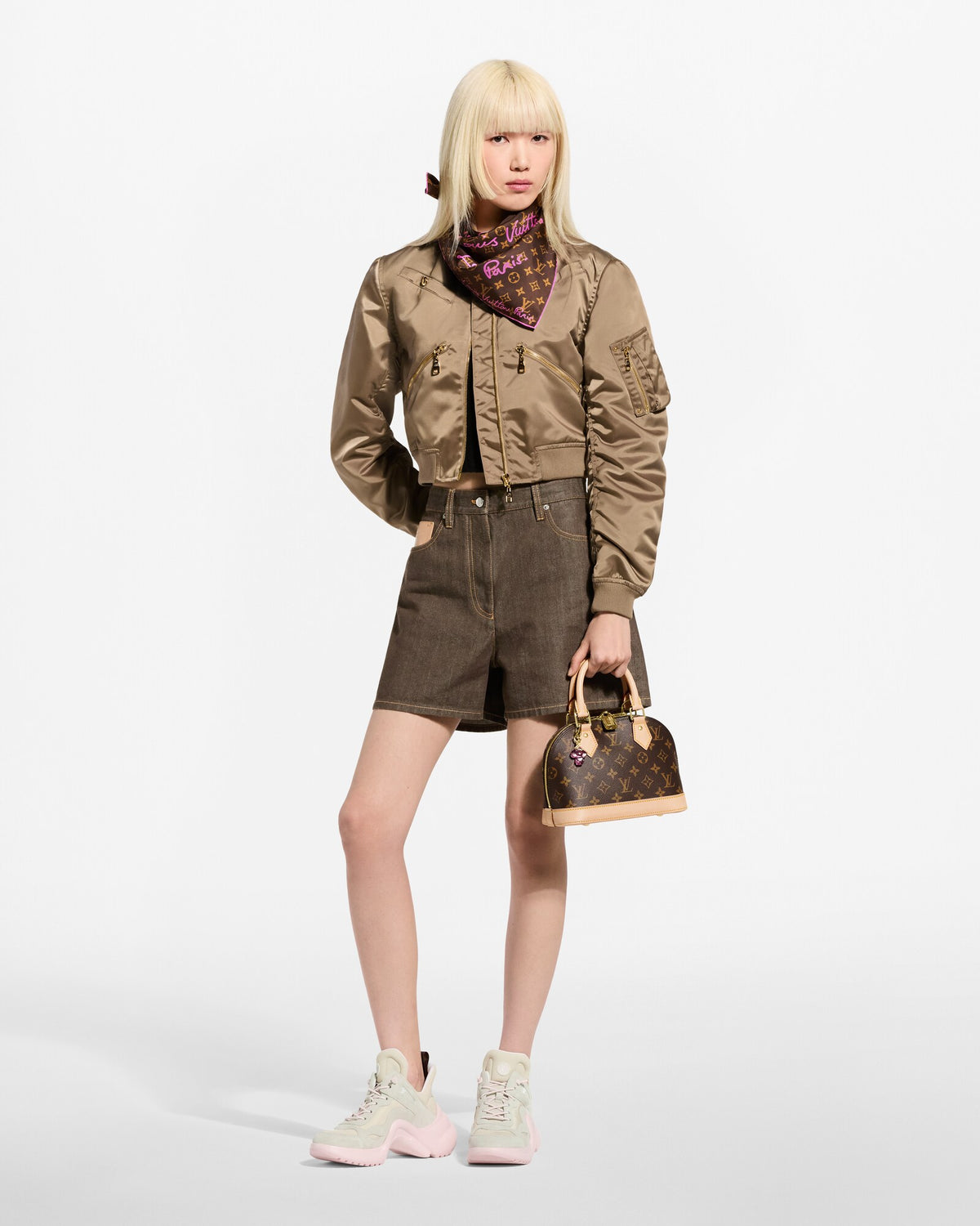 LV Archlight Sneaker Beige Look