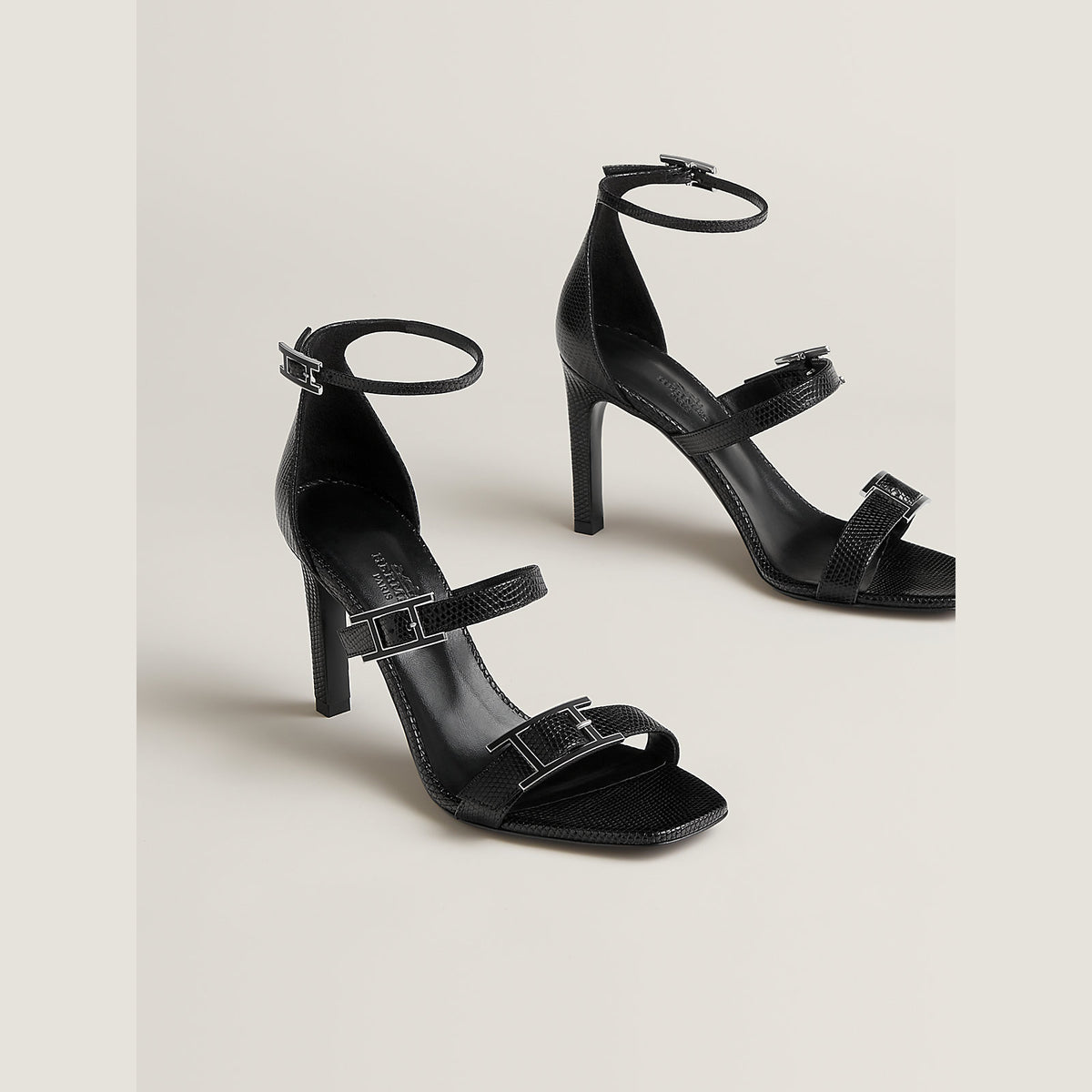 Women's Liv 90 Sandal Noir 3