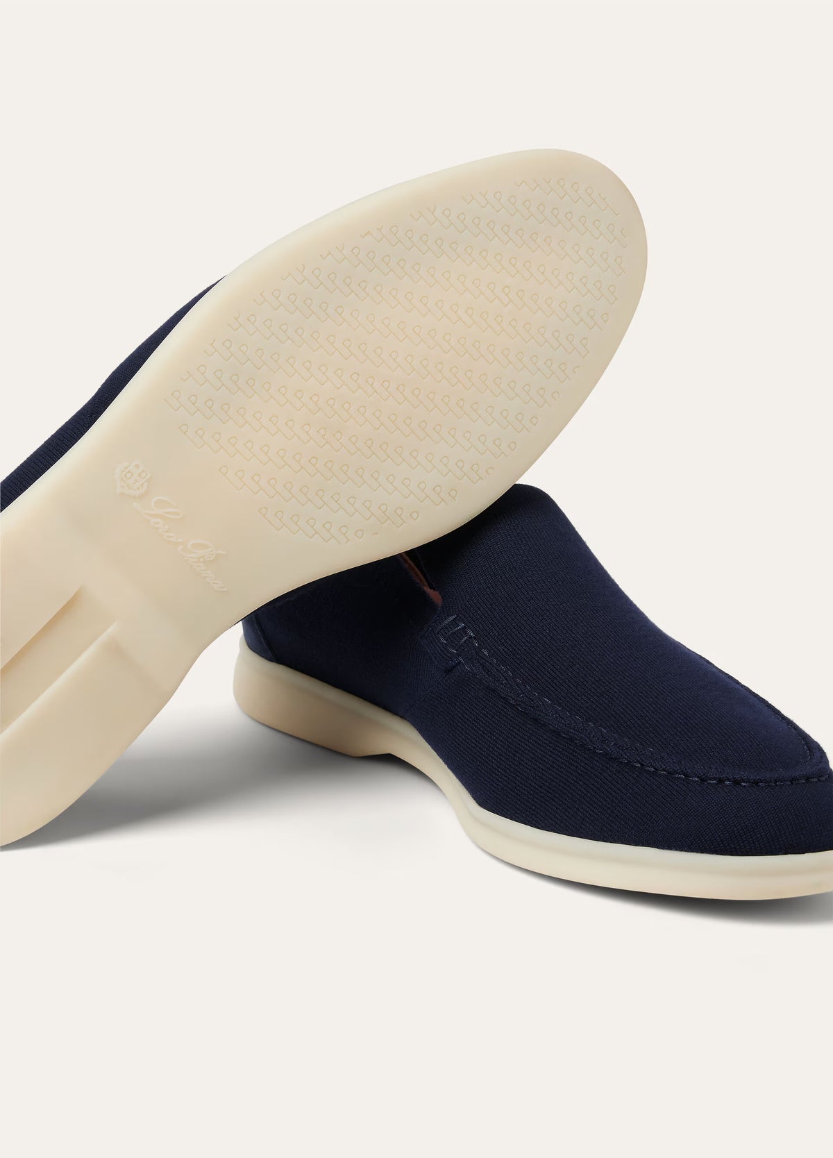 Blue Navy (W000)