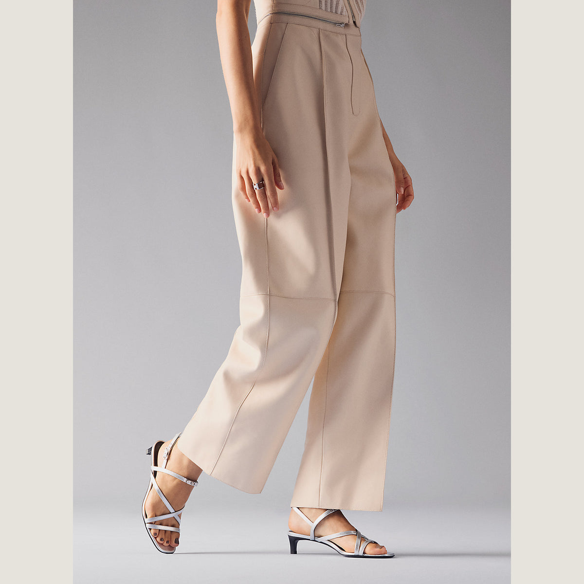 Women's Muse 40 Sandal Gris Argenté