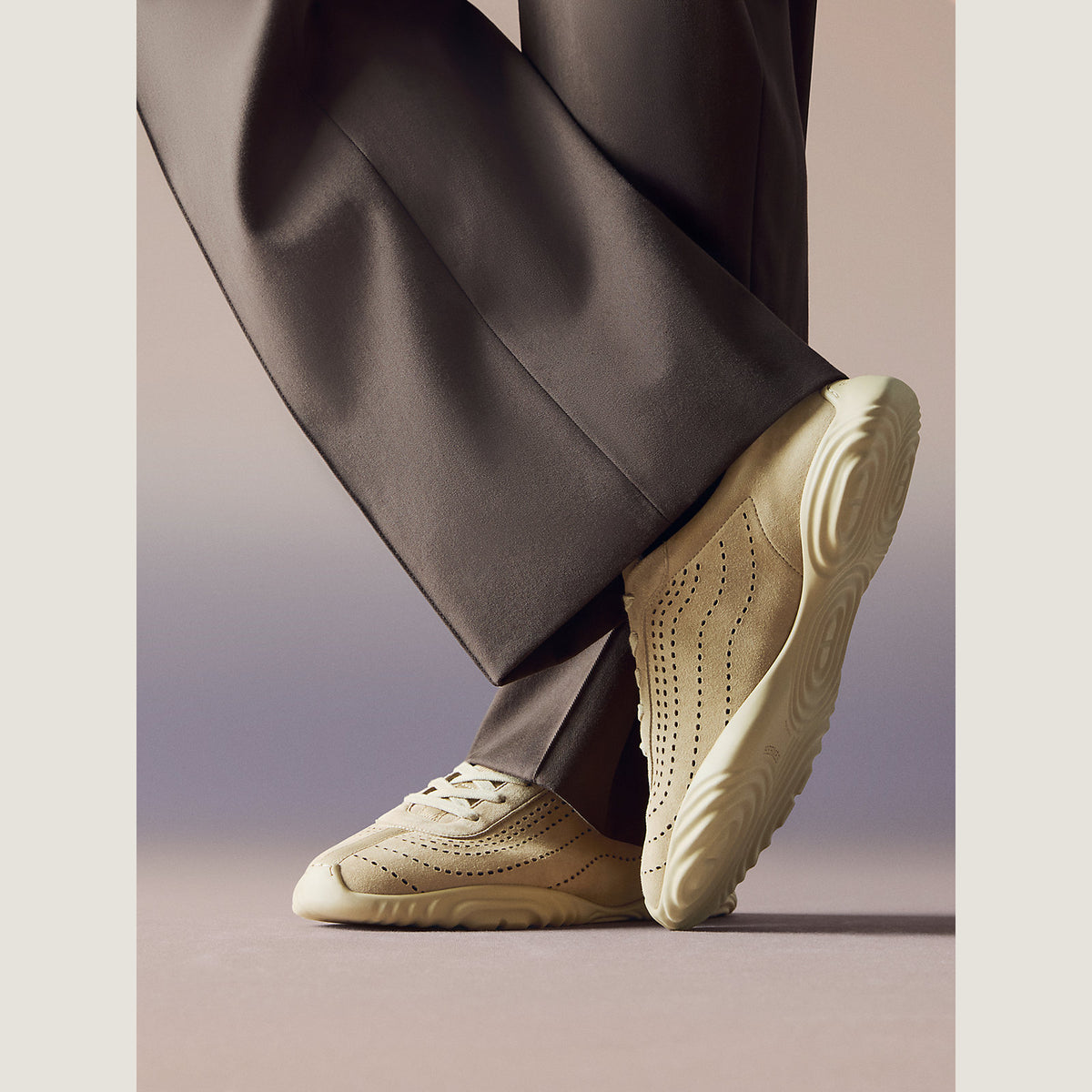 Men's Neon Sneaker Beige Sable